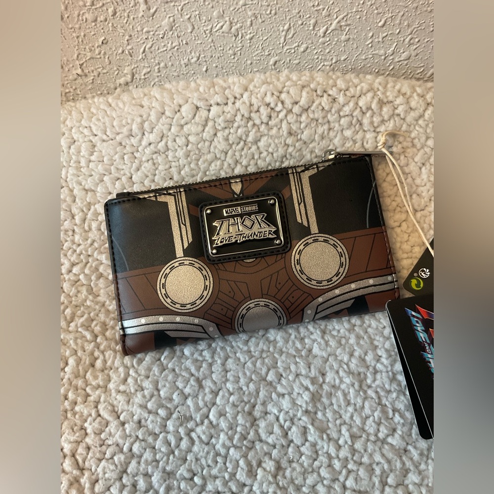 Loungefly Marvel Thor love and thunder glows in dark wallet NWT